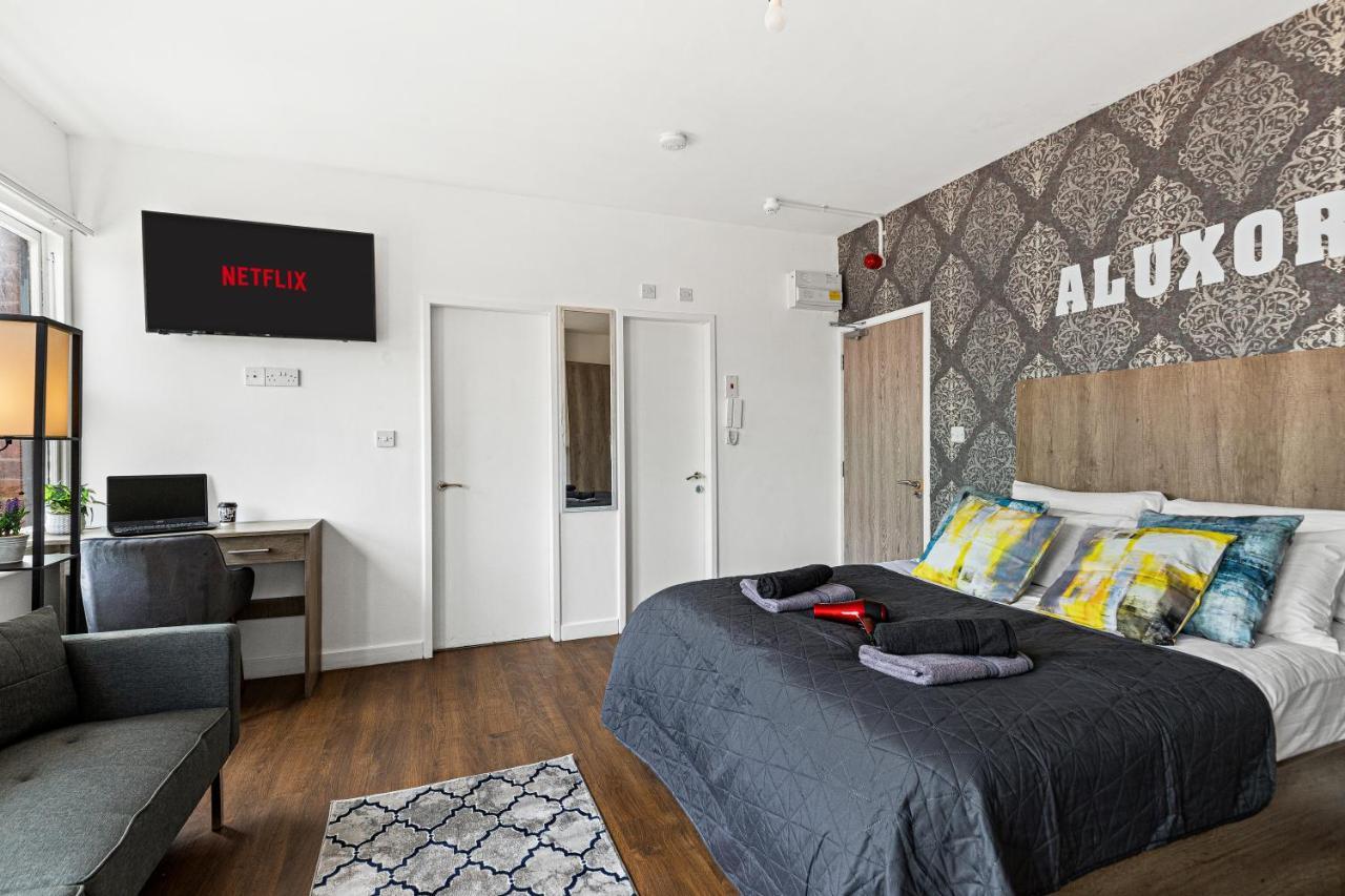 The Nines Aparthotel By Aluxor Leicester Bagian luar foto